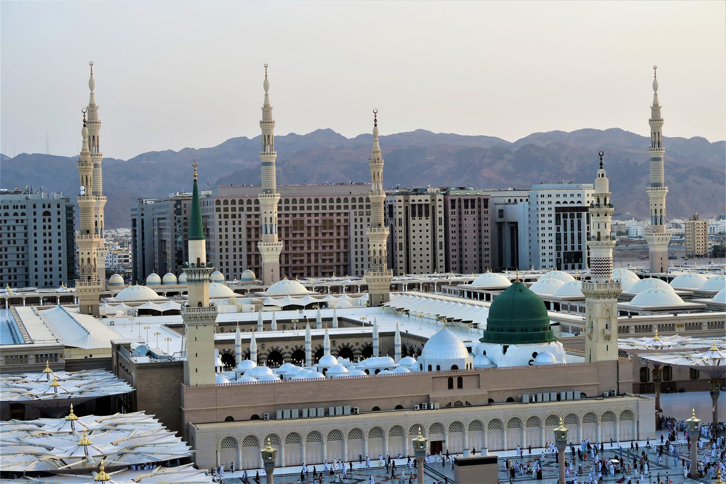 المسجد النبوي من الأعلى، بالمدينة المنورة